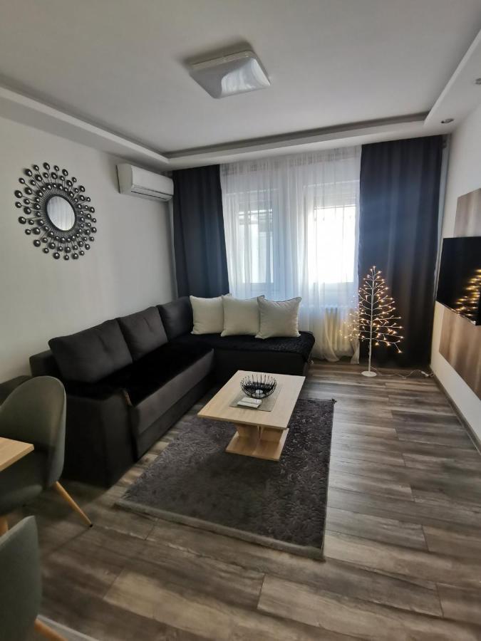 Apartments Isidora Novi Sad Exteriör bild
